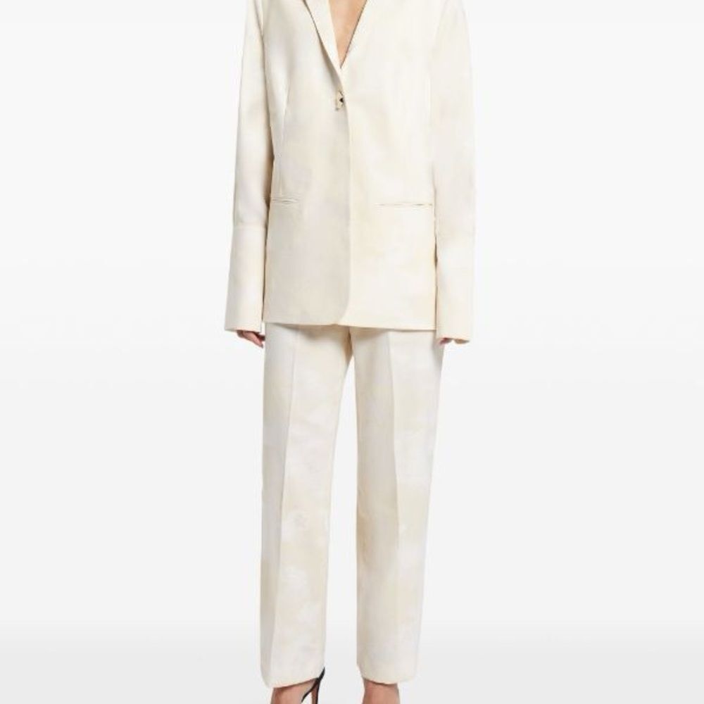 BITE Studios
Komorebi suit jacket Limestone Print… - image 2